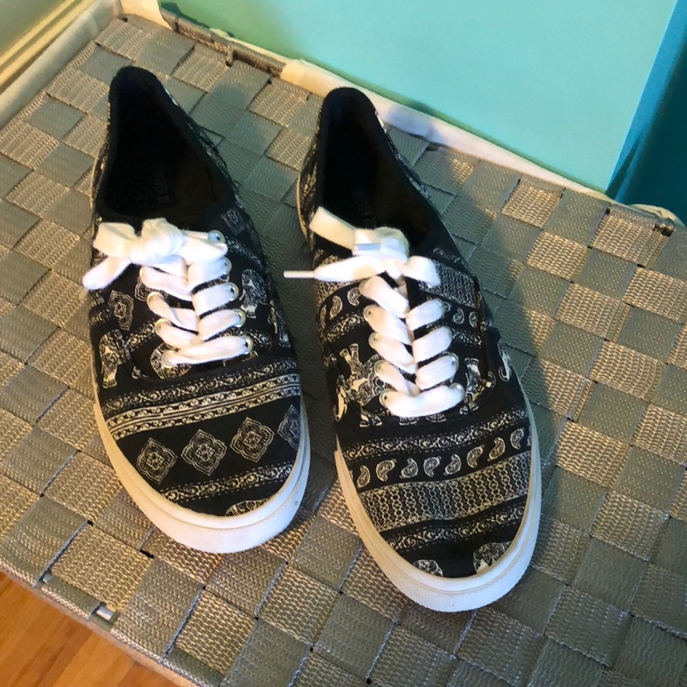 Forever 21 sneakers